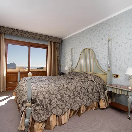 Boutique La Madrugada 3*