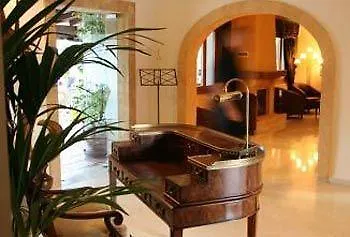 Boutique La Madrugada Hotel 3*